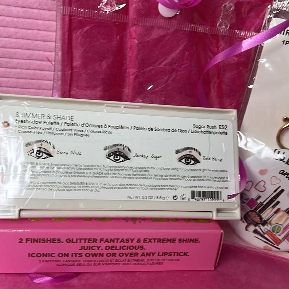 Beauty Bundle with Gift - Picture 3 of 5